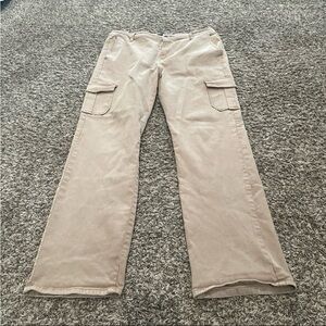 Well Worn khaki cargo pants women’s size 16/36